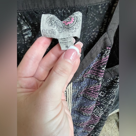 Ecoté top, size small, excellent condition, worn twice - Picture 2 of 3